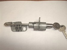 Console Lock With Latch Nos Keys Ford Thunderbird T-bird 1965 1966 Console Lock With Latch Nos Keys Ford Thunderbird T-bird 1965 1966