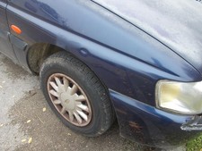 Porte avant et accessoires Ford ESCORT