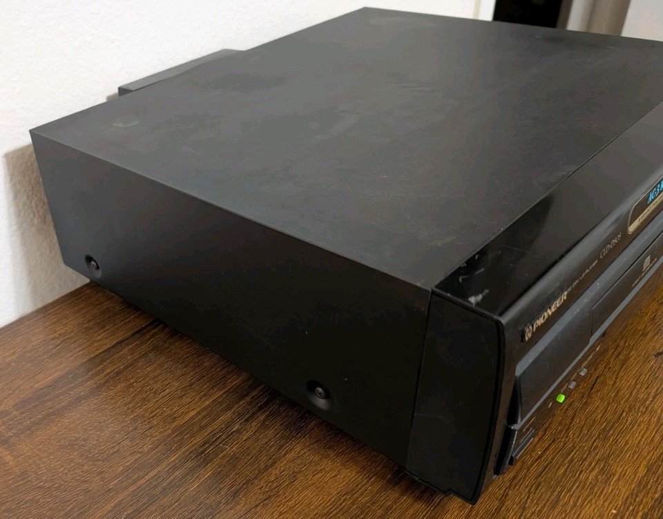 LECTEUR LASERDSC PONNER CLD 2950 PAL ET NTSC TRES BON ETAT + TELECOMMANDE