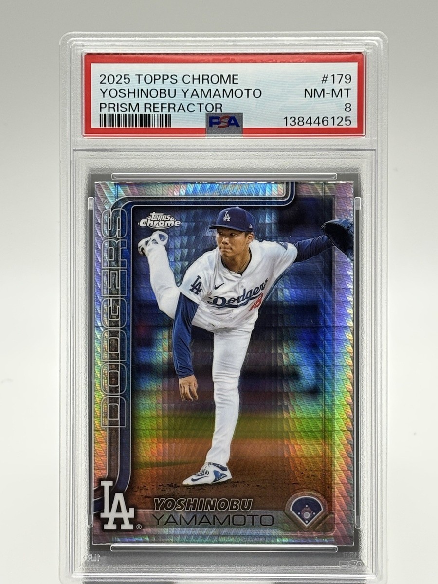 2025 Topps Chrome - Yoshinobu Yamamoto #179 Prism Refractor for