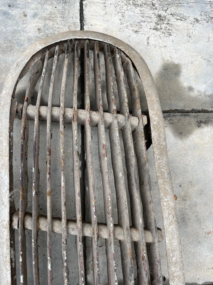 BMW 328 327 327/8 326 321 SEDAN COUPE CABRIO 1936-1940 FRONT GRILLE Rare!! - Imagem 4 de 4