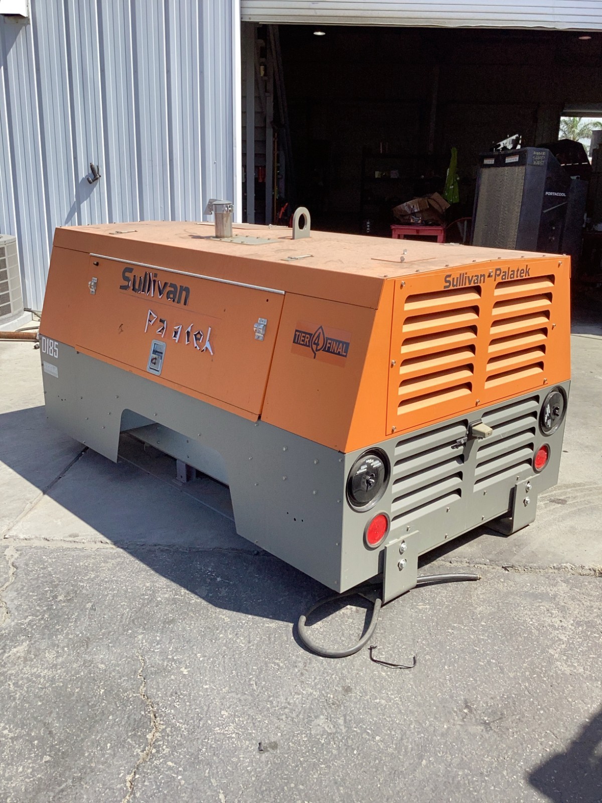 D185p1z4 - Diesel 49hp -1.1 Hours