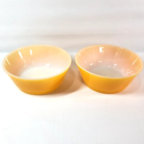 Vintage Anchor Hocking Fire King 4 7/8” Orange Ombre Soup Cereal Bowls Set of 2