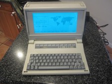 VNTG Zenith Data Systems ZFL-171-42 Portabl Personal Computer W/CASE - POWERS ON