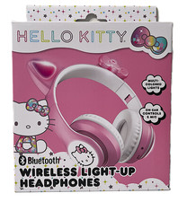 Hello Kitty Wireless Light Up Headphones Bluetooth Pink & White Sanrio NEW NIB