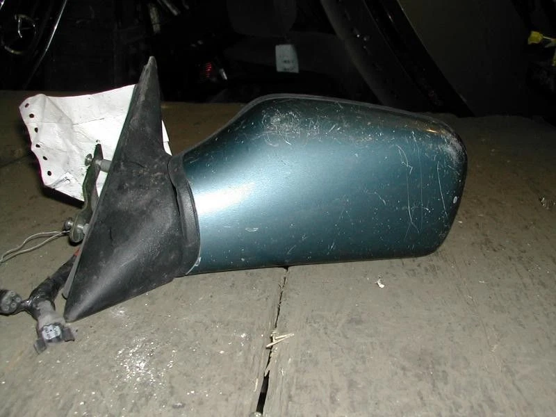 87 ESPEJO RETROVISOR IZQUIERDO STERLING 825 ALIMENTACIÓN CON MEMORIA Foto 2 de 2