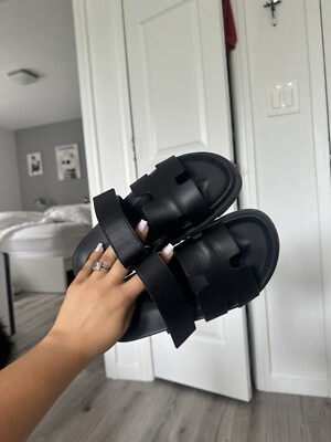 HERMES H CHYPRE BLACK CALFSKIN LEATHER SANDALS SHOES FLAT