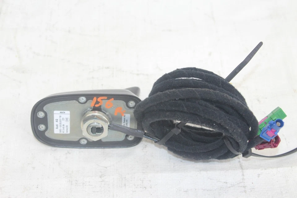 2009 AUDI TT 8J КУПЕ #156 2.0L АКУЛЫ ПЛАВНИК КРЫШИ АНТЕННА ЧЕРНЫЙ 8J8035503B - Изображение 4 из 4