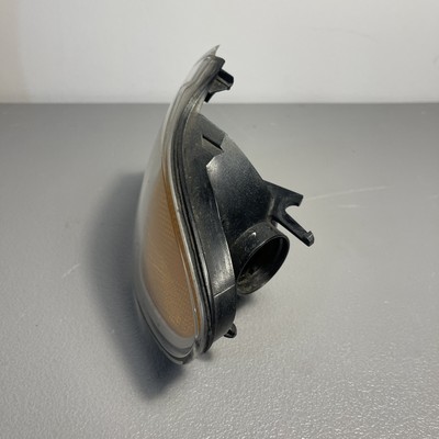 01-05 BMW Serie 3 E46 330i Sedan Left Turn Signal Light # 6915383 