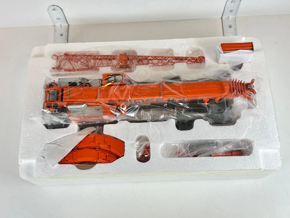 WSI truck models, TADANO ATF 220G-5 , FRIDERICI - Image 2 of 4