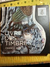 livre neuf avec timbre poste neuf de France de l année 2018 -- 9782913763883