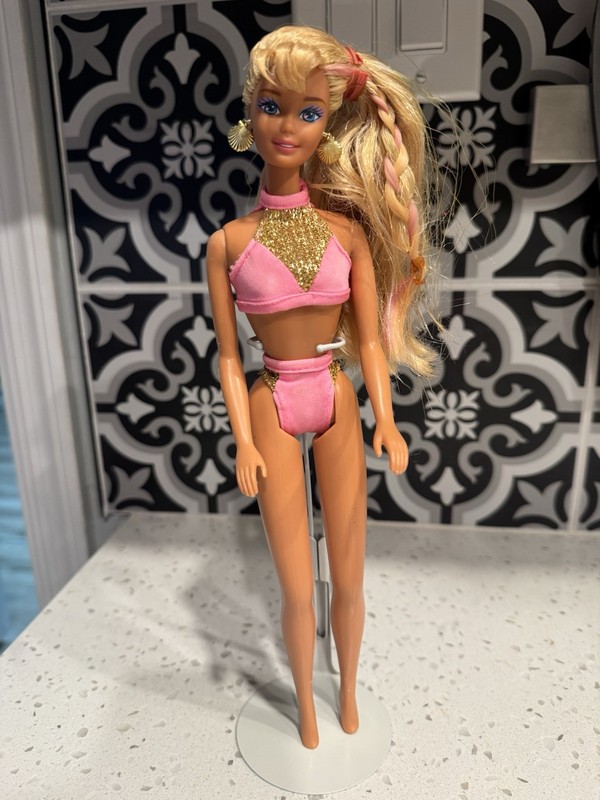 1996 Splash 'n Color Barbie Doll 16169