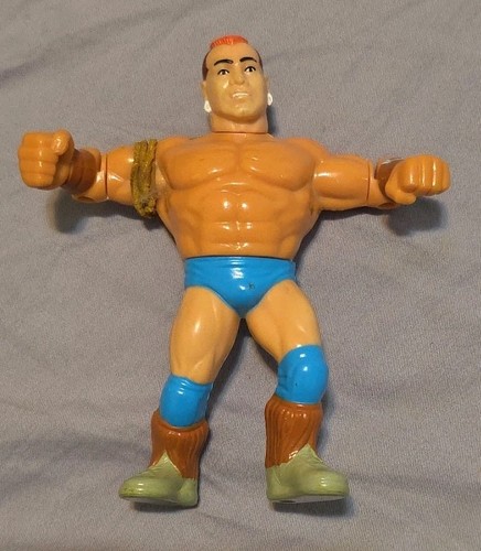 WWF Hasbro Tatanka 1993 Series 6 Vintage WWE Wrest...