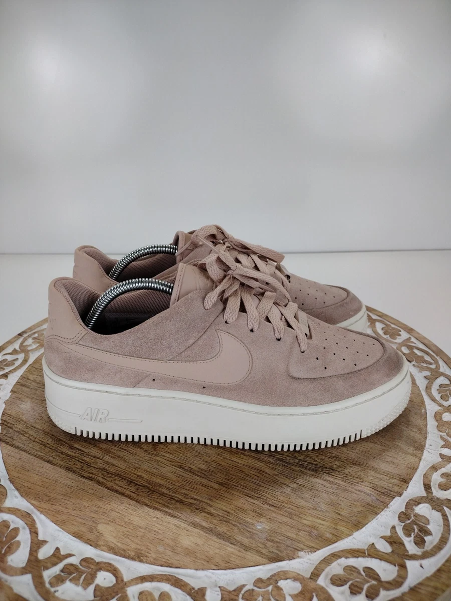 Nike air force best sale 1 sage low zappos