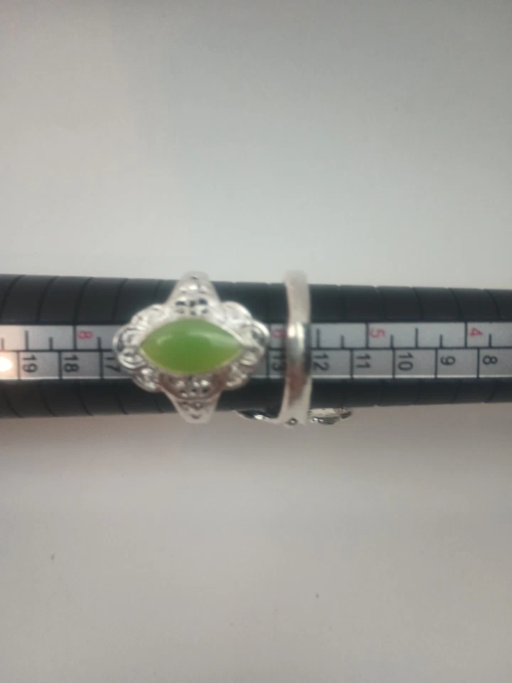 Lote De 2 Anillos Vintage Brilla En La Oscuridad Luminosos Talla 7 Disfraz Fiesta Favor Lote 3 Foto 3 de 4