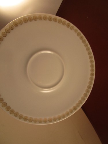 Vintage Arabia Finland Pallas Gold Set of 4 Cups & 5 Saucers B - Picture 11 of 13