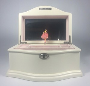 Pottery Barn Kids Abigail Jewelry Box W Music Ballerina White W