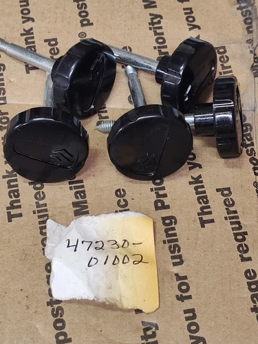 KNOB, FRAME COVER LH *{A}*