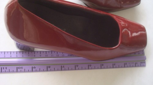 SHOES Pumps by HighLights Sz 9 Patent Brick Red 2" Heels - Picture 8 of 8