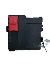 2019 - 2022 GMC SIERRA 1500 ENGINE BATTERY FUSE RELAY JUNCTION BLOCK 84646132