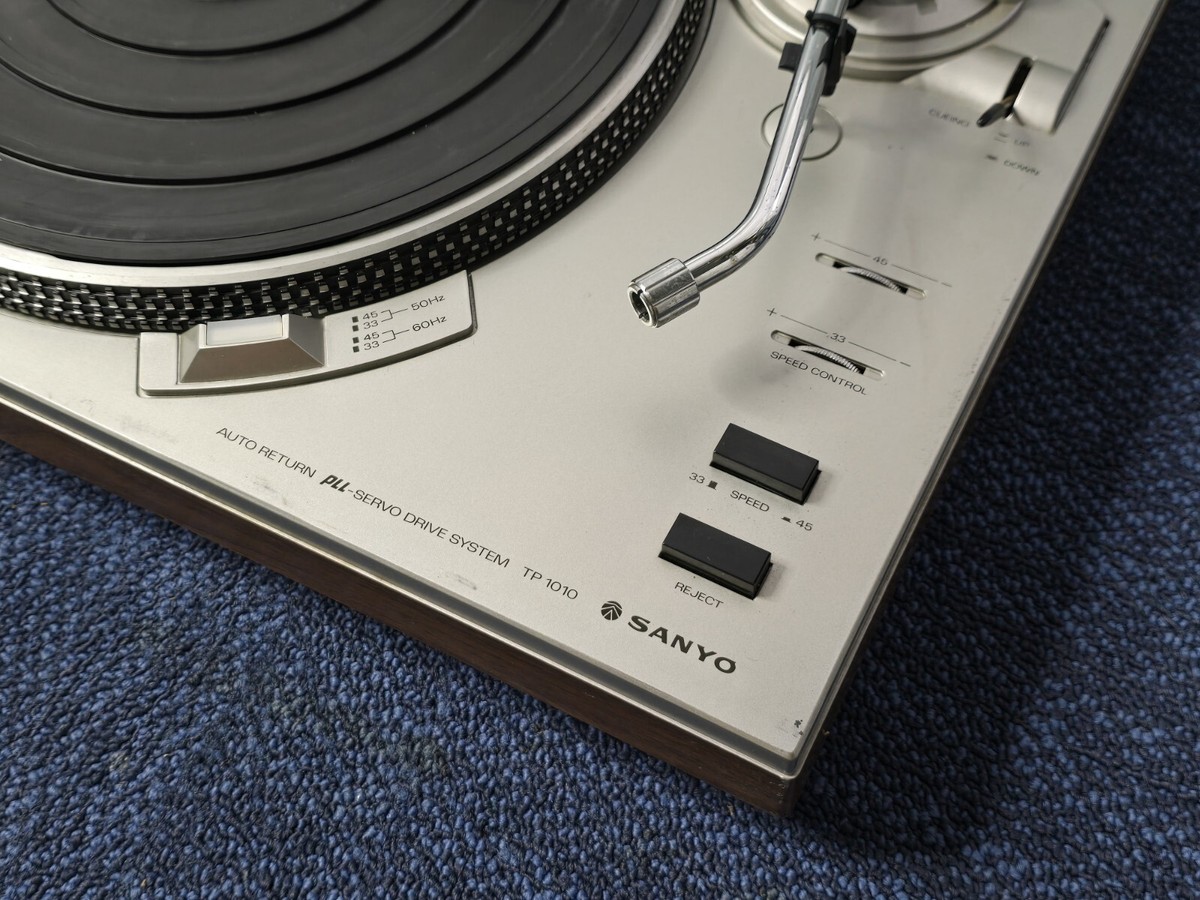 Sanyo Turntable TP 1010 Vintage Semi Automatic Record Player