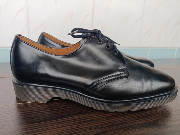 Women Dr. Martens Shoes Black Leather 39