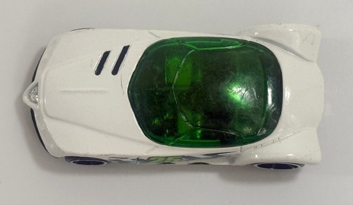 2013 Hot Wheels Mattel Golden Arrow White W/ Green Roof #25. Diecast - Picture 6 of 8