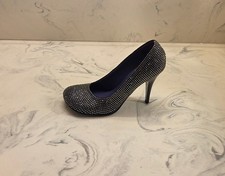 New! Stella McCartney 'Ryder' Rhinestone Pumps Womens 6 US 36 Eur. MSRP $1350