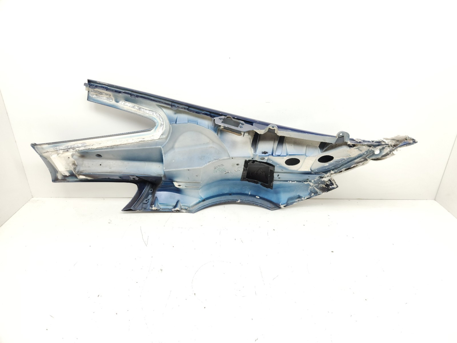 2012-2014 MCLAREN MP4-12C REAR RIGHT SIDE QUARTER PANEL BLUE OEM 11A0390CP