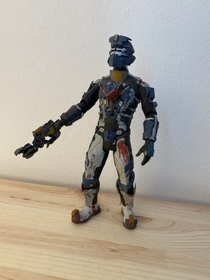NECA Dead Space 2 Isaac Clarke Player Select Figur
