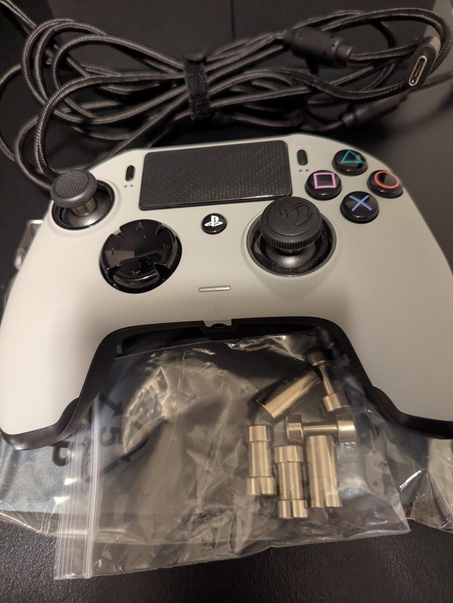 Tested/working Nacon Revolution Pro 2 wired controller for
