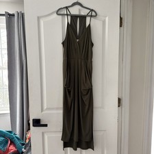 BCBGeneration Green Spaghetti Strap Deep V Neck  Midi Pocket Dress S