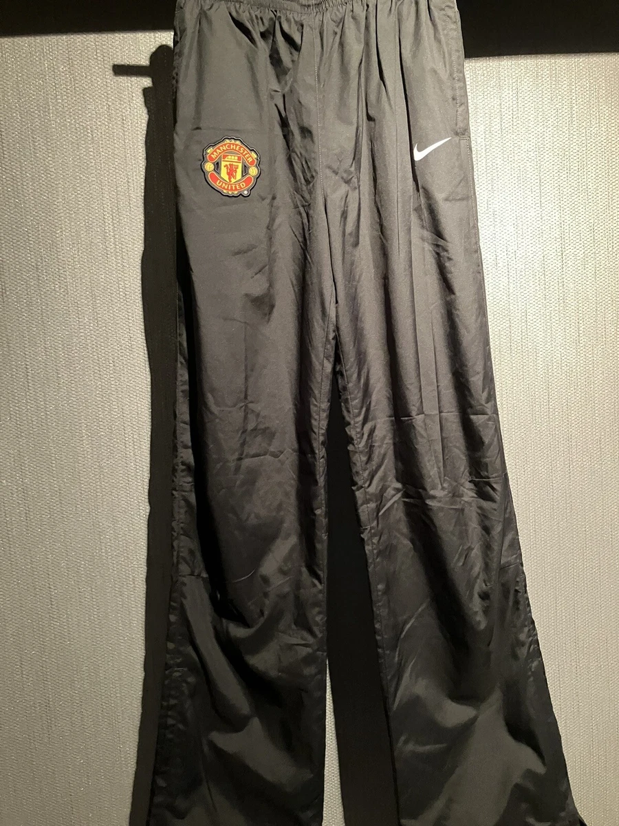 Nike Manchester United Shell Tracksuit Bottoms YXL Youth Xl 13