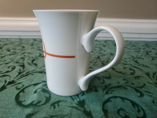 STARBUCKS 2014 11oz White Ceramic Coffee Tea Mug Rust Scroll GUC - Picture 2 of 7
