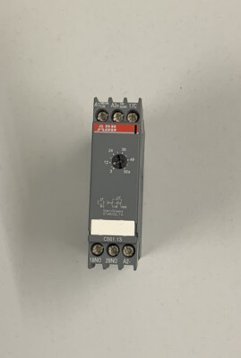 ABB / Time Relay / C561.13 / 1SAR360015R0002