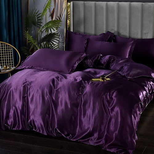Bed Sheet and Pill Luxurious Nordic Ice Silk Bedding Set with Duvet Cover - Picture 6 of 17