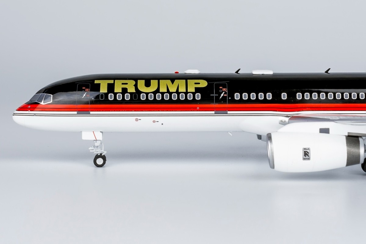 NG Models 1:200 Donald Trump Force One Boeing 757-200 N757AF