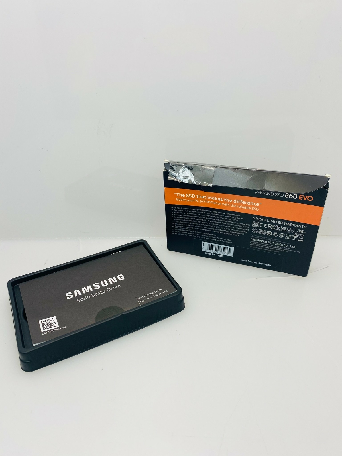 Samsung 860 Evo 1tb Internal 2 5 Inch Mz 76e1t0b Am Solid State Drive For Sale Online Ebay