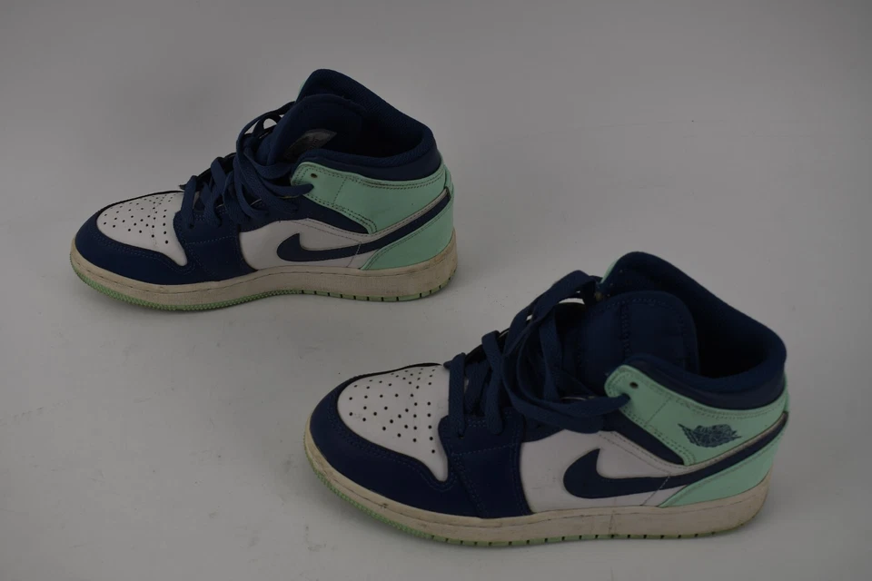 Jordan 1 Mid Mystic Azul Marino/Espuma Como Nueva 554725-413 Talla 4.5Y Mujer 6 Tenis Zapatos Foto 2 de 4