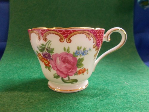 CUTE SMALL DUO - AYNSLEY BONE CHINA MADE IN ENGLAND FLORAL PATTERNS VGC # M 271 - Picture 6 of 14