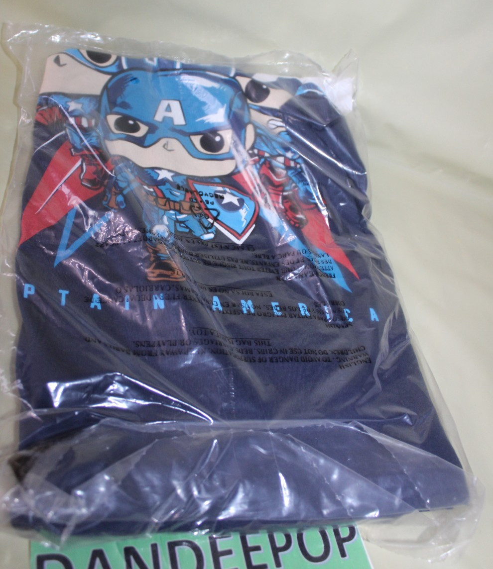Marvel  Loot Crate Collector Corps Exclusive Pop Tees Funko Captain America 80 L image 2