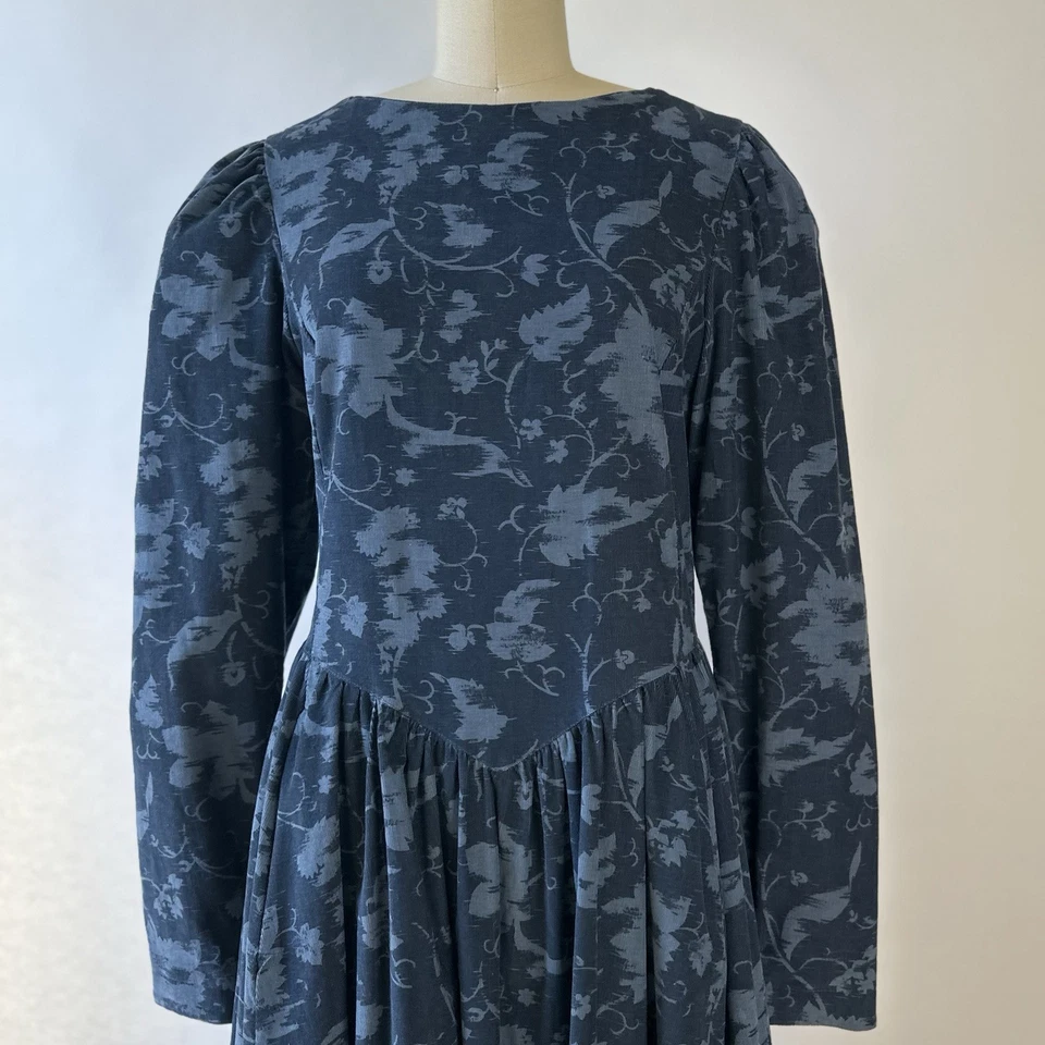 80s Laura Ashley Cotton Fine Wale Corduroy Dress with Belt Tonal Blues S/M - Image 2 of 4
