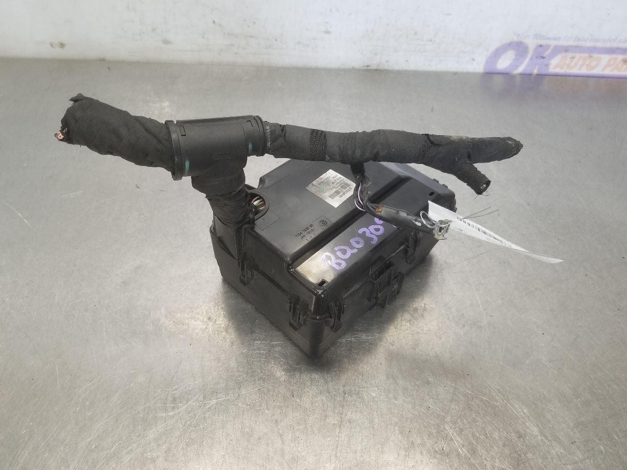 Maserati Levante Fuse boxes Set