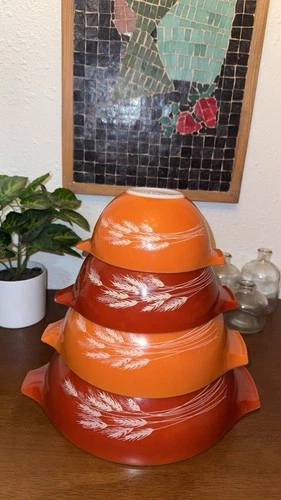 Vintage PYREX Autumn Harvest Wheat Nesting Mixing Bowls Set of 4