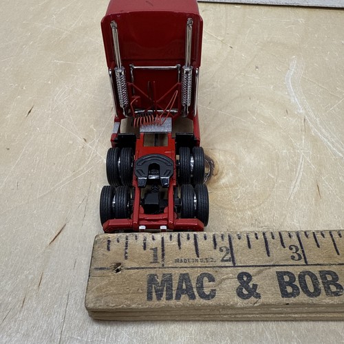 MATCHBOX - ULTRA SERIES - MACK CH600 SEMI TRUCK (RED) - 1/58 DIECAST - Picture 20 of 24