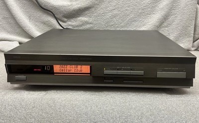 Yamaha DSP-30000 Digital Sound Field Processor Dolby Surround
