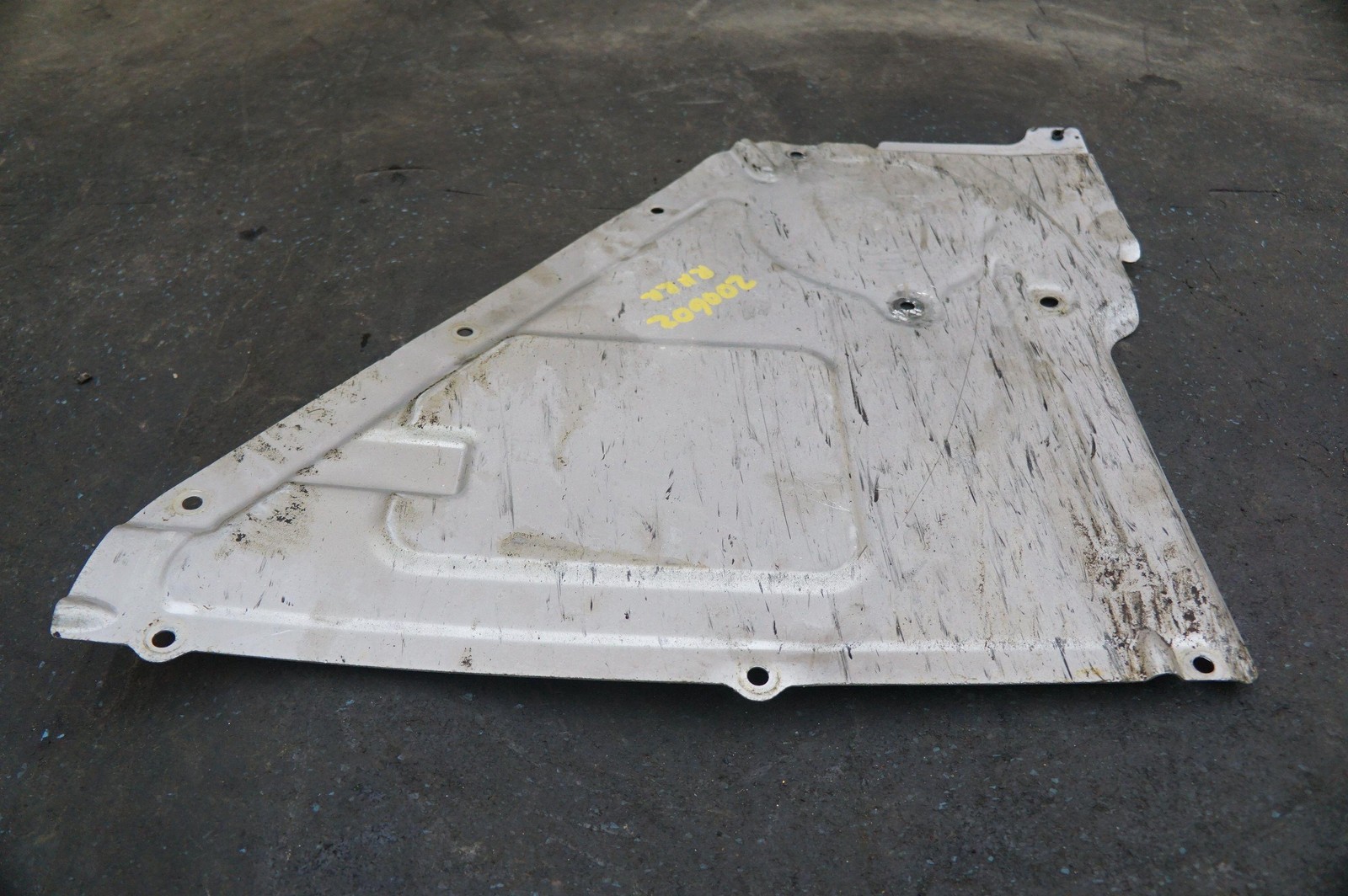 Rear Right Passenger Underbody Trim Plate 4S0825216C OEM Audi R8 Lms Gt4 2018