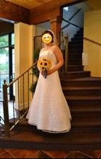 David's Bridal Size 12 Sleeveless Spaghetti Strap Wedding Dress.