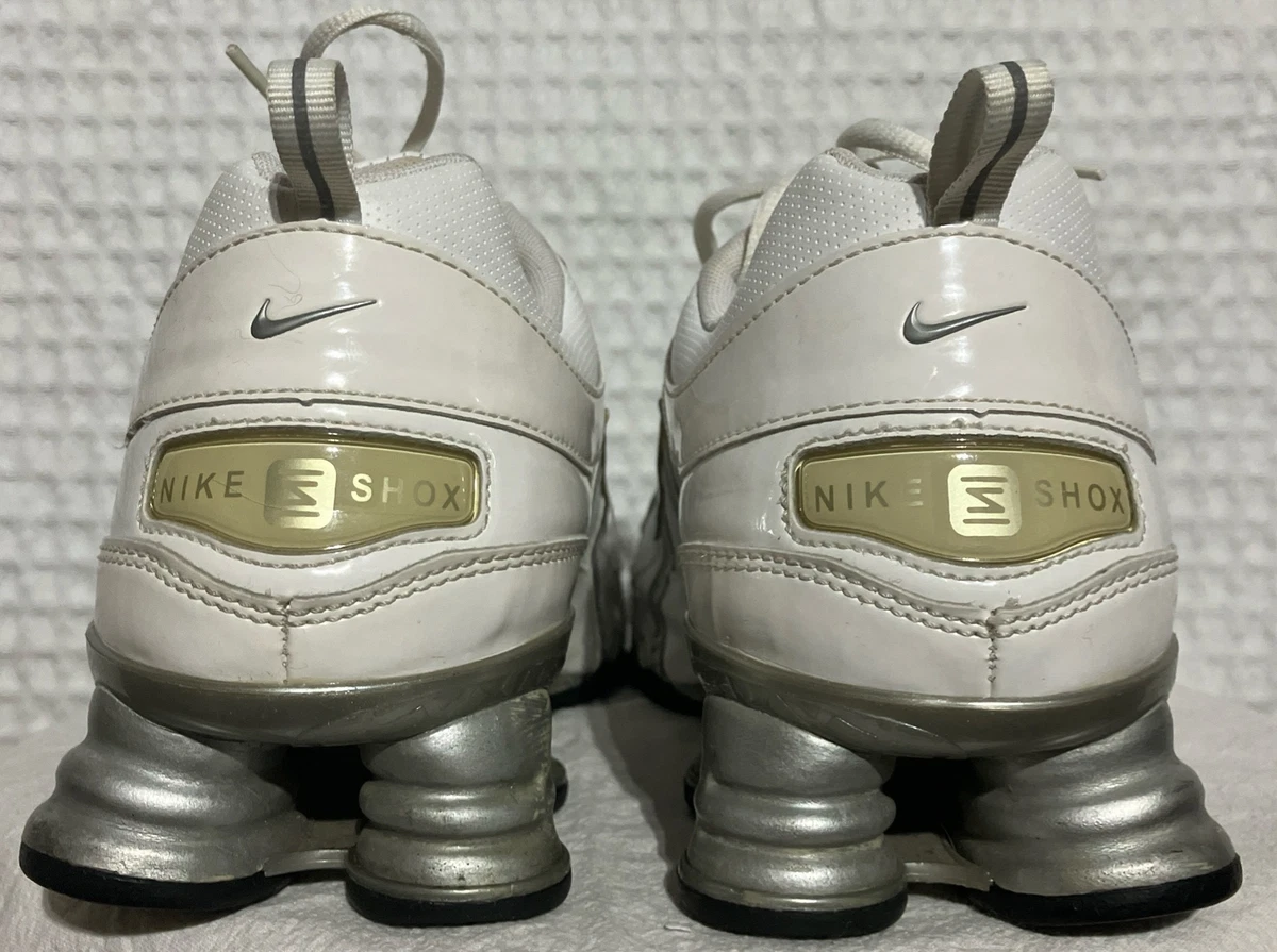 Nike Shox 04 07 07 317423 101 . Size 11 Men