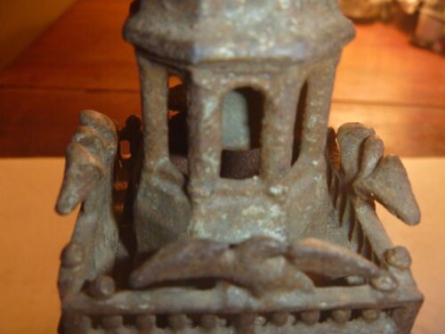 Antique Rare Iron Bank Independence Hall/ Liberty Bell (as Is) - Picture 7 of 16